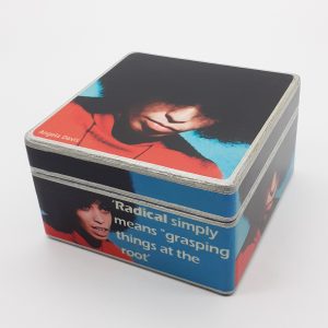 Caja Angela Davis