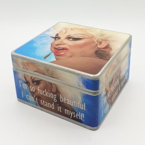 Caja Divine