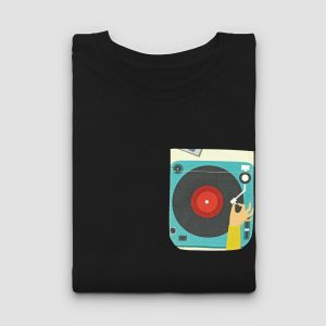 Camiseta bolsillo vinilo negra
